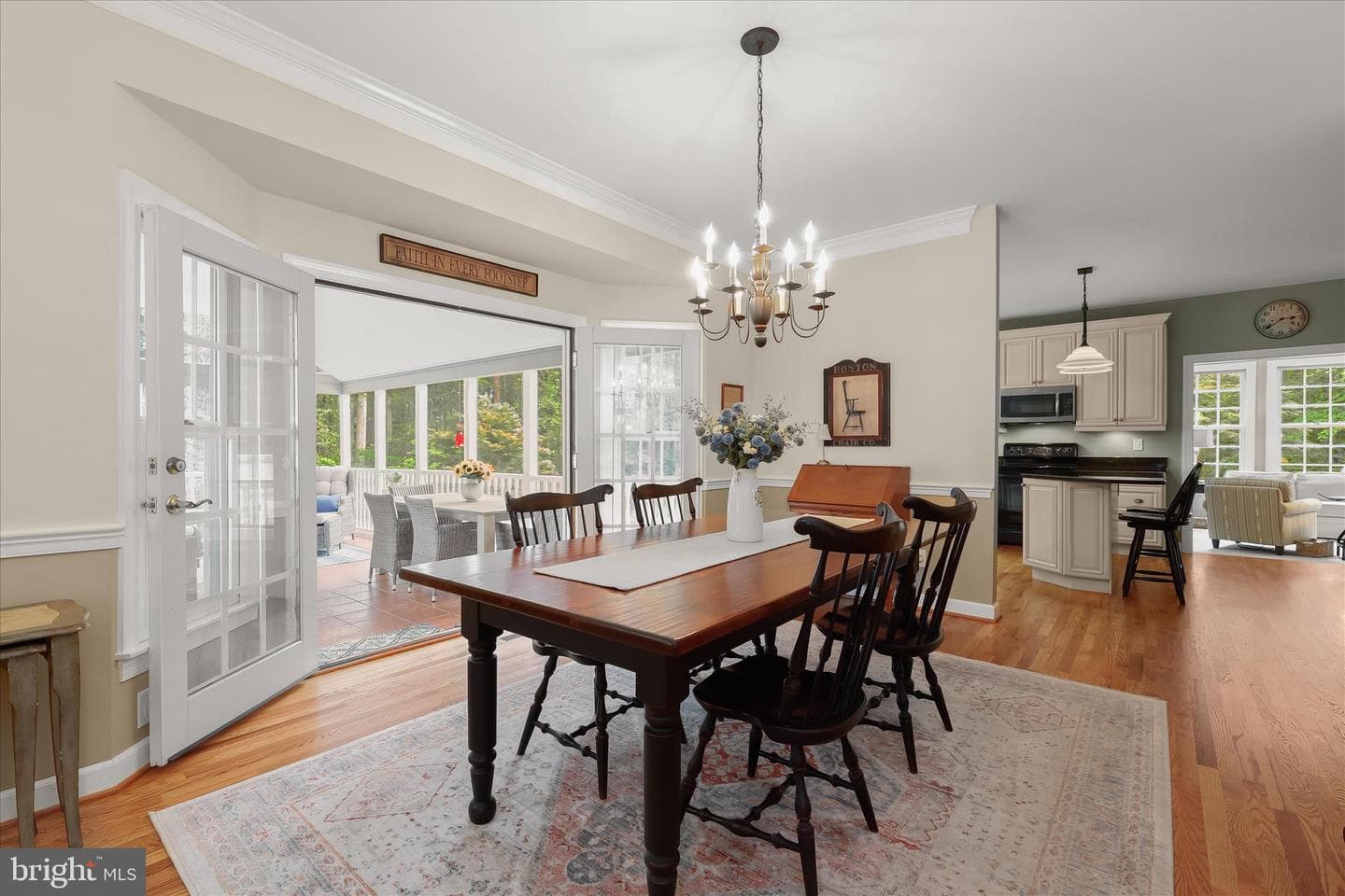 1109 E Wheel Road photo 48