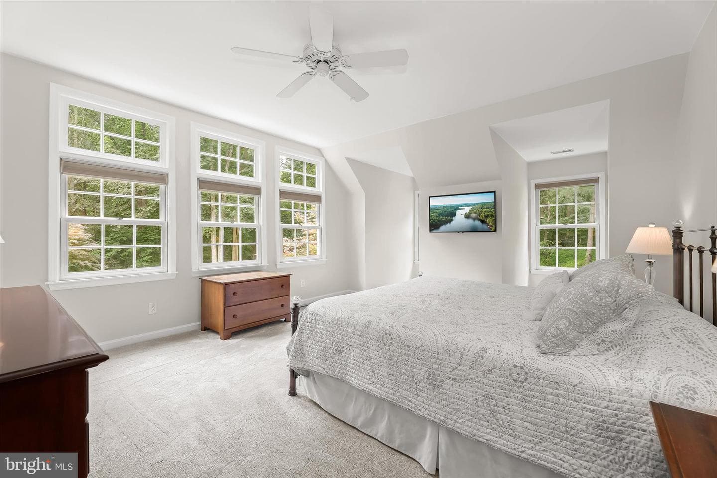 1109 E Wheel Road photo 68