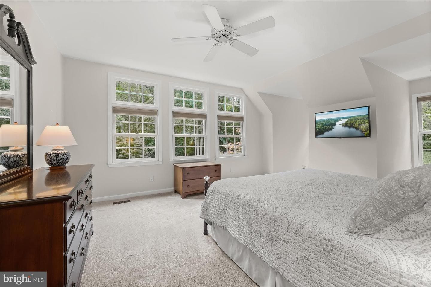 1109 E Wheel Road photo 69