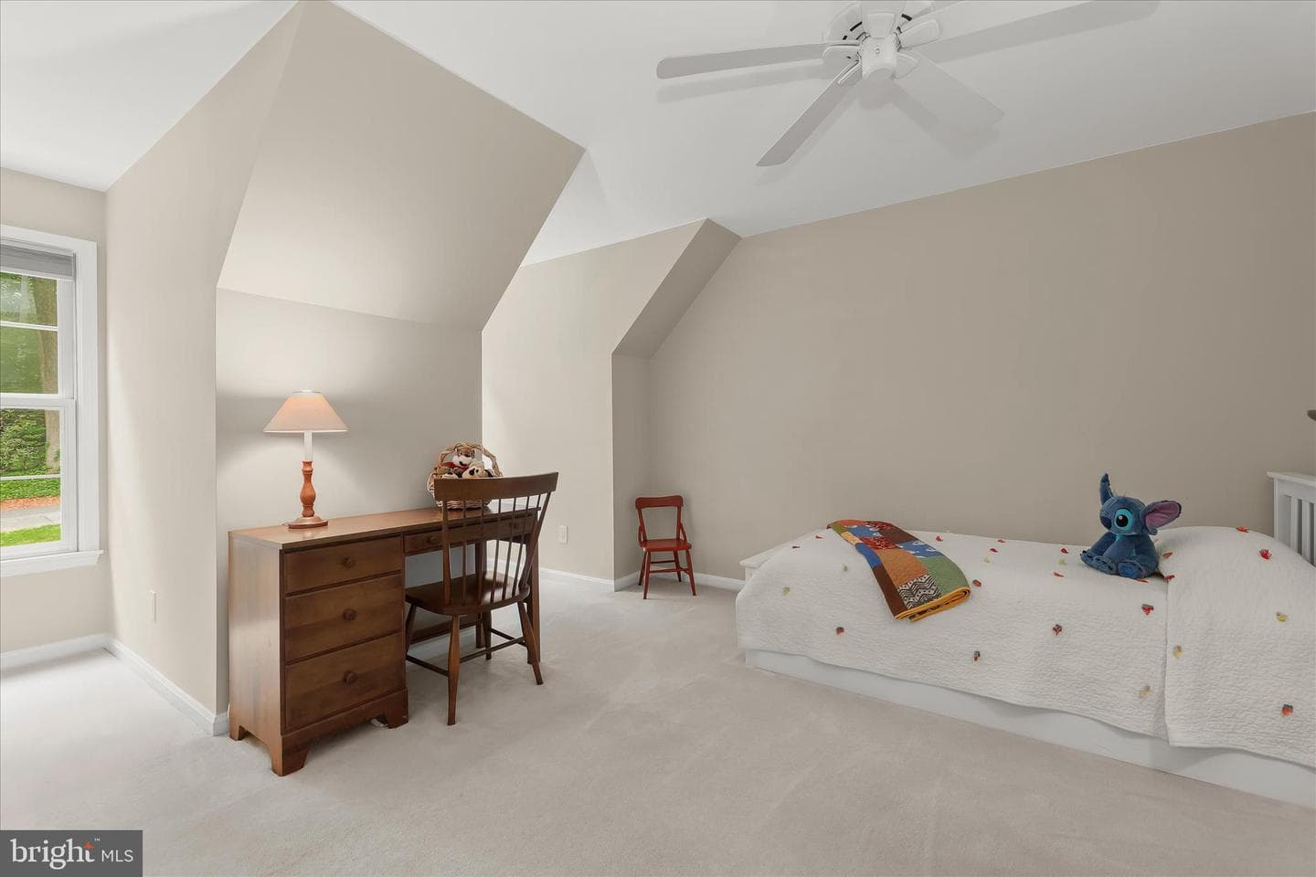 1109 E Wheel Road photo 77