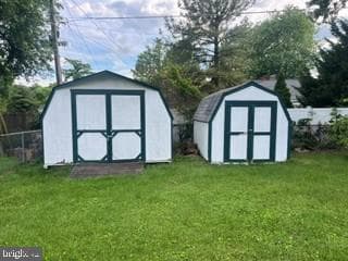 66 Dixon Avenue photo 4
