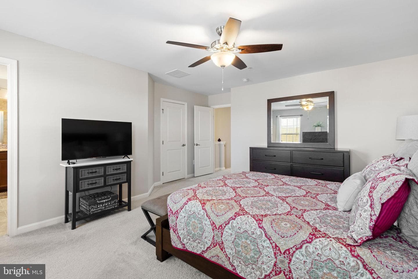159 Sachem Street photo 16