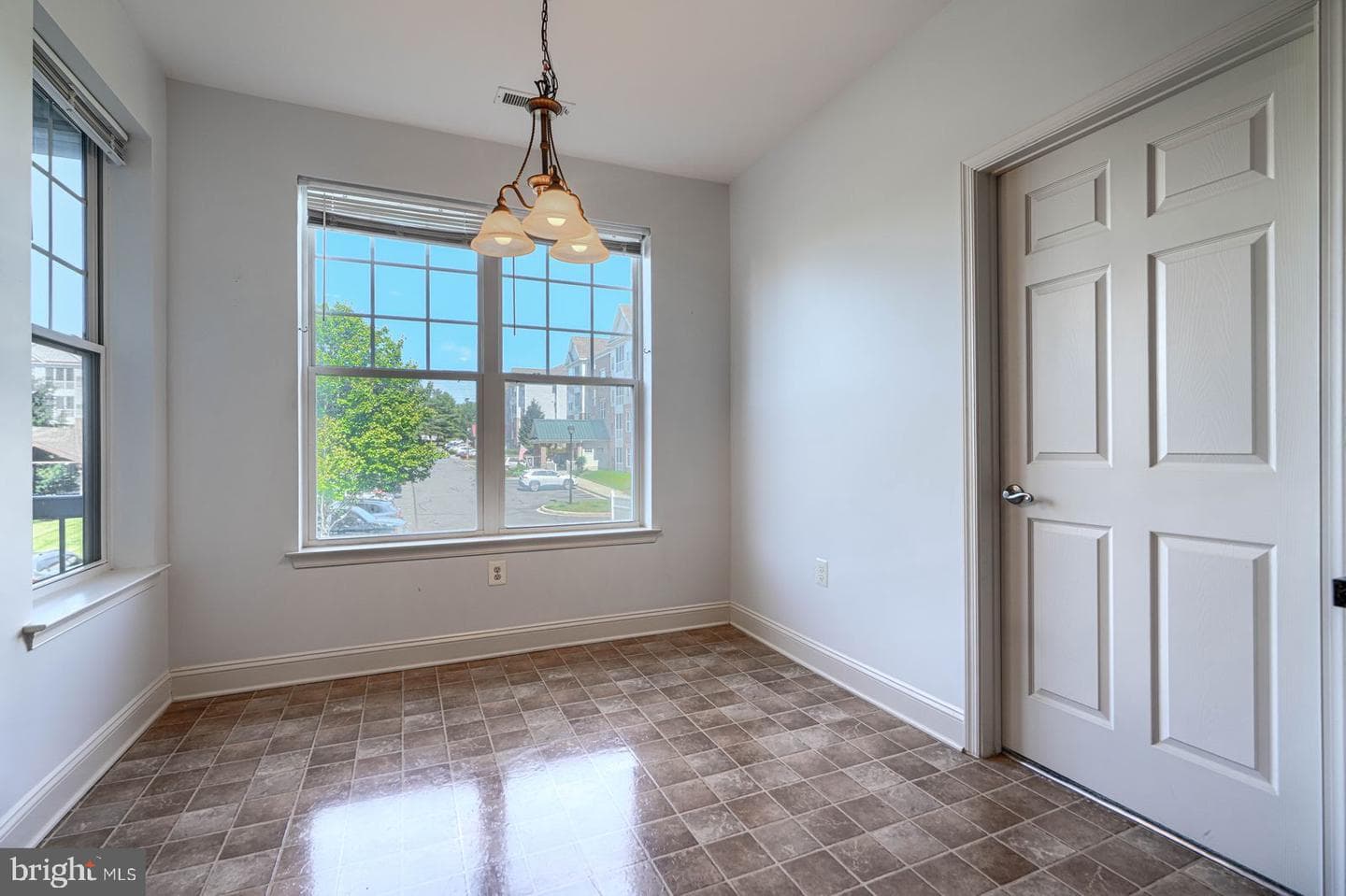 1604 Martha Court #201 photo 10