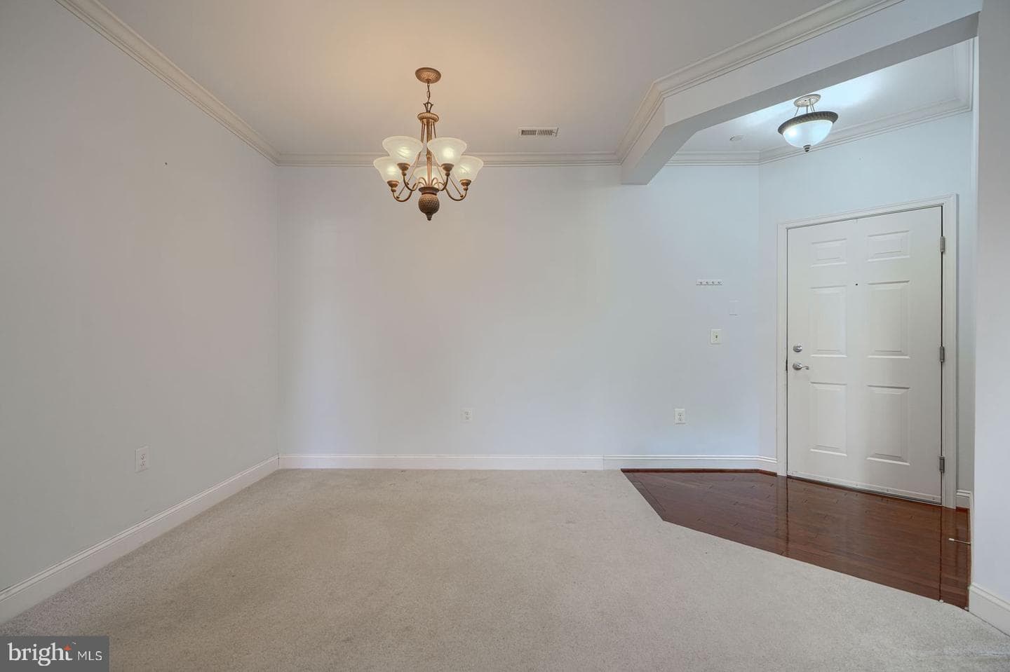 1604 Martha Court #201 photo 6