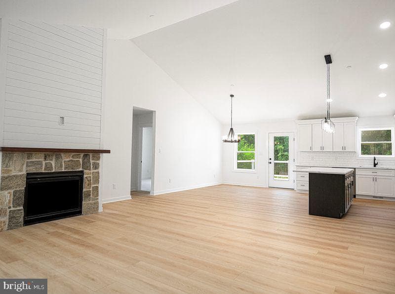 2104 Ruffs Mill Road photo 3