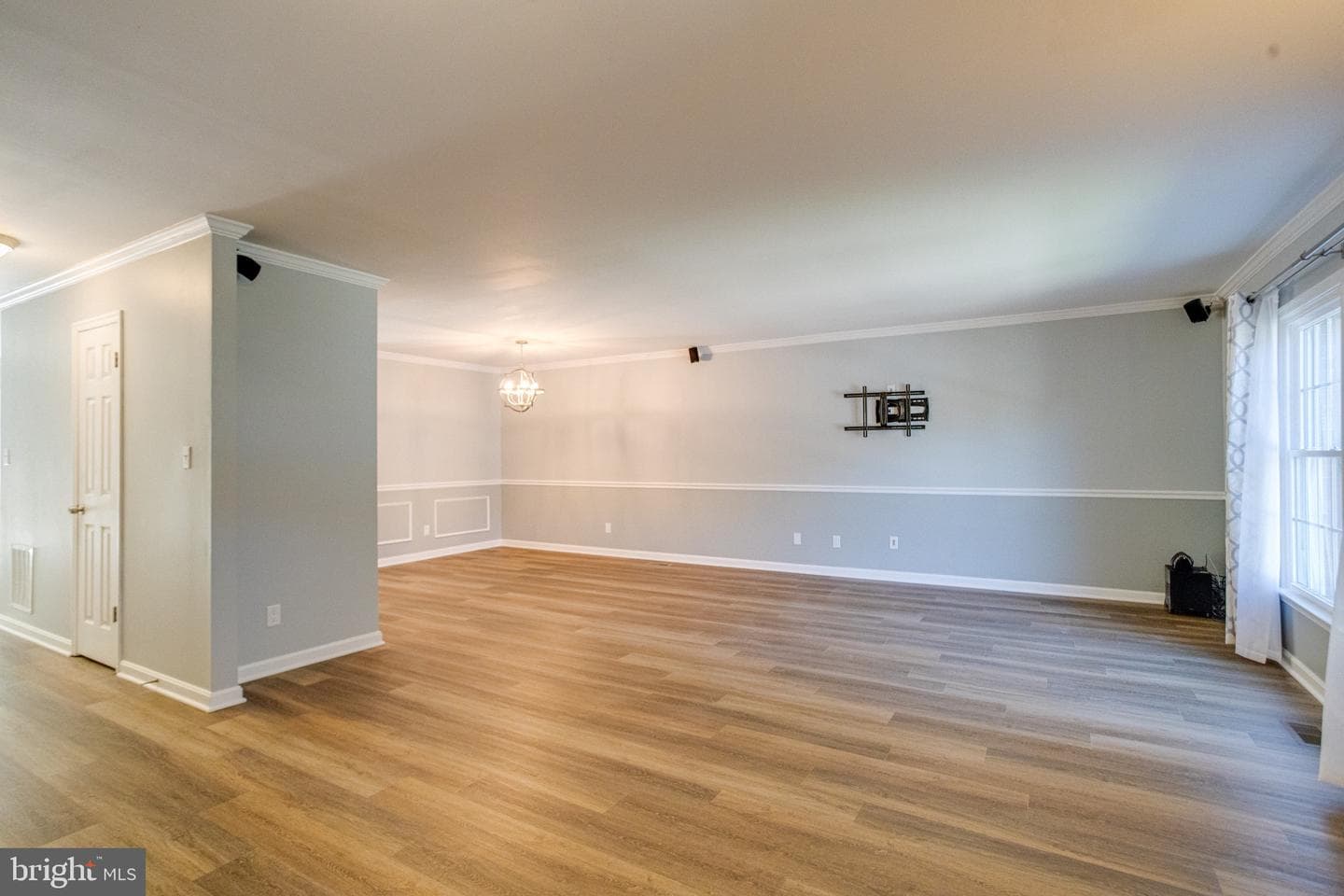1301 Littlefield Place photo 3