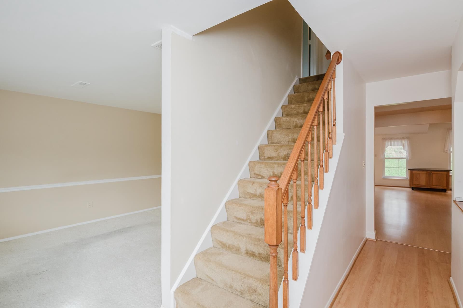 132 Regent Drive photo 10