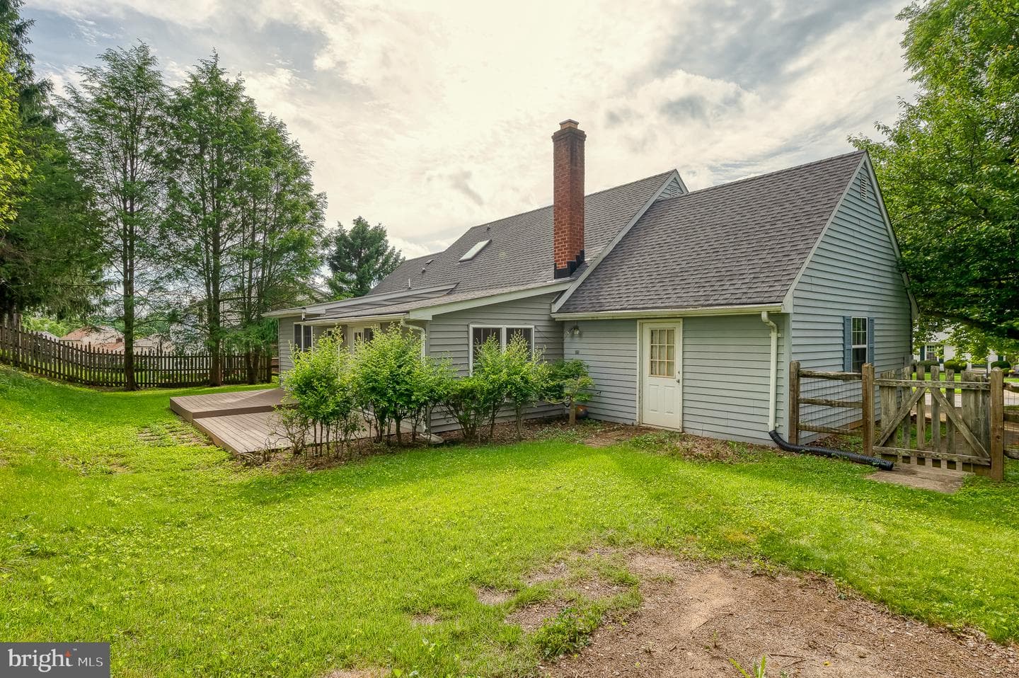 132 Regent Drive photo 60