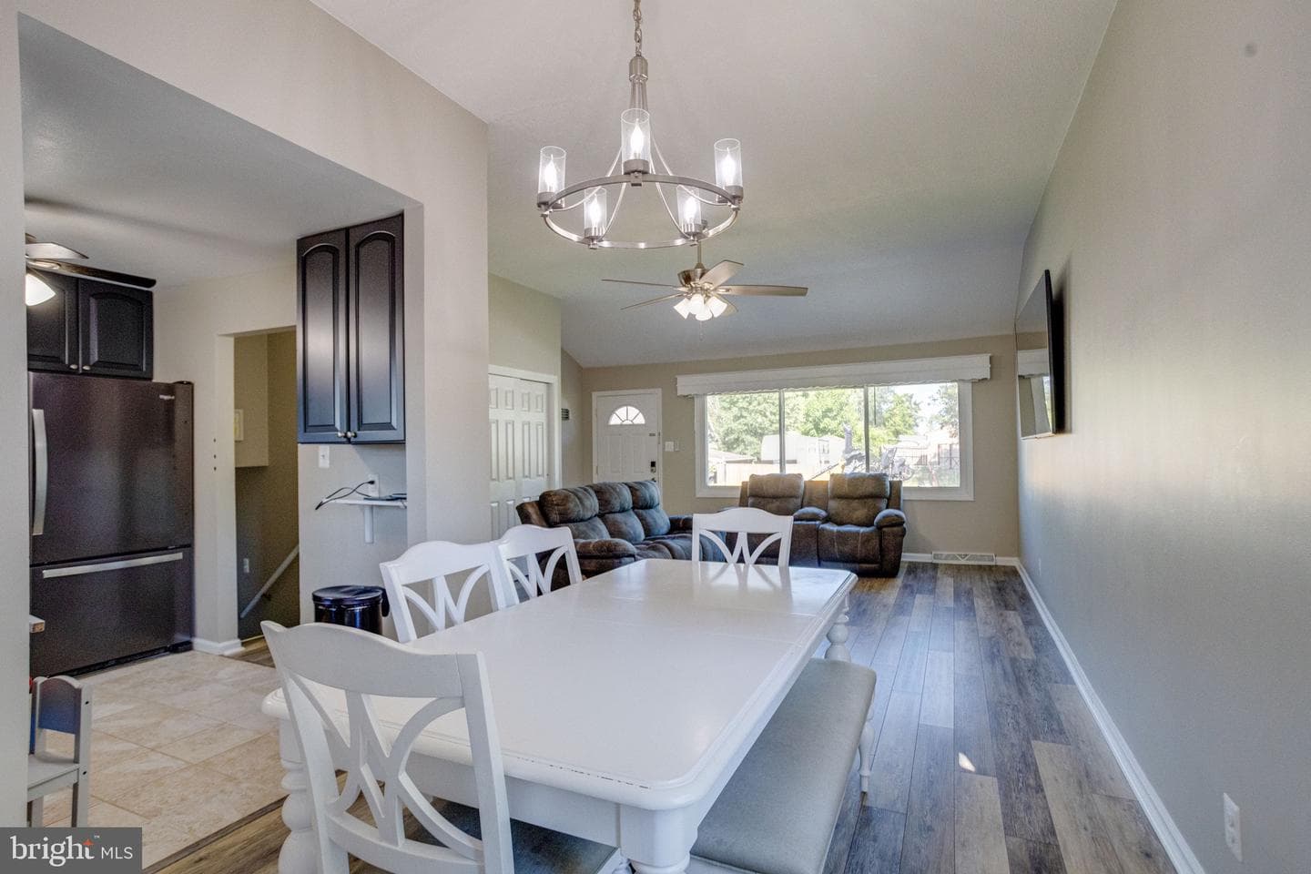 442 Bernice Terrace photo 9