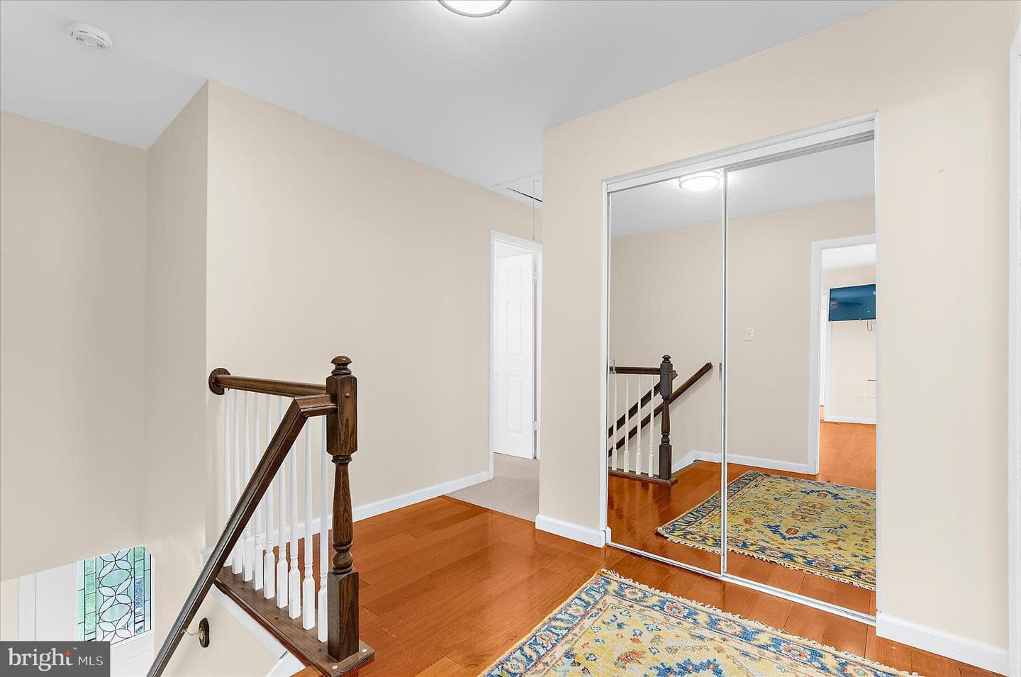 35 Neptune Drive photo 28