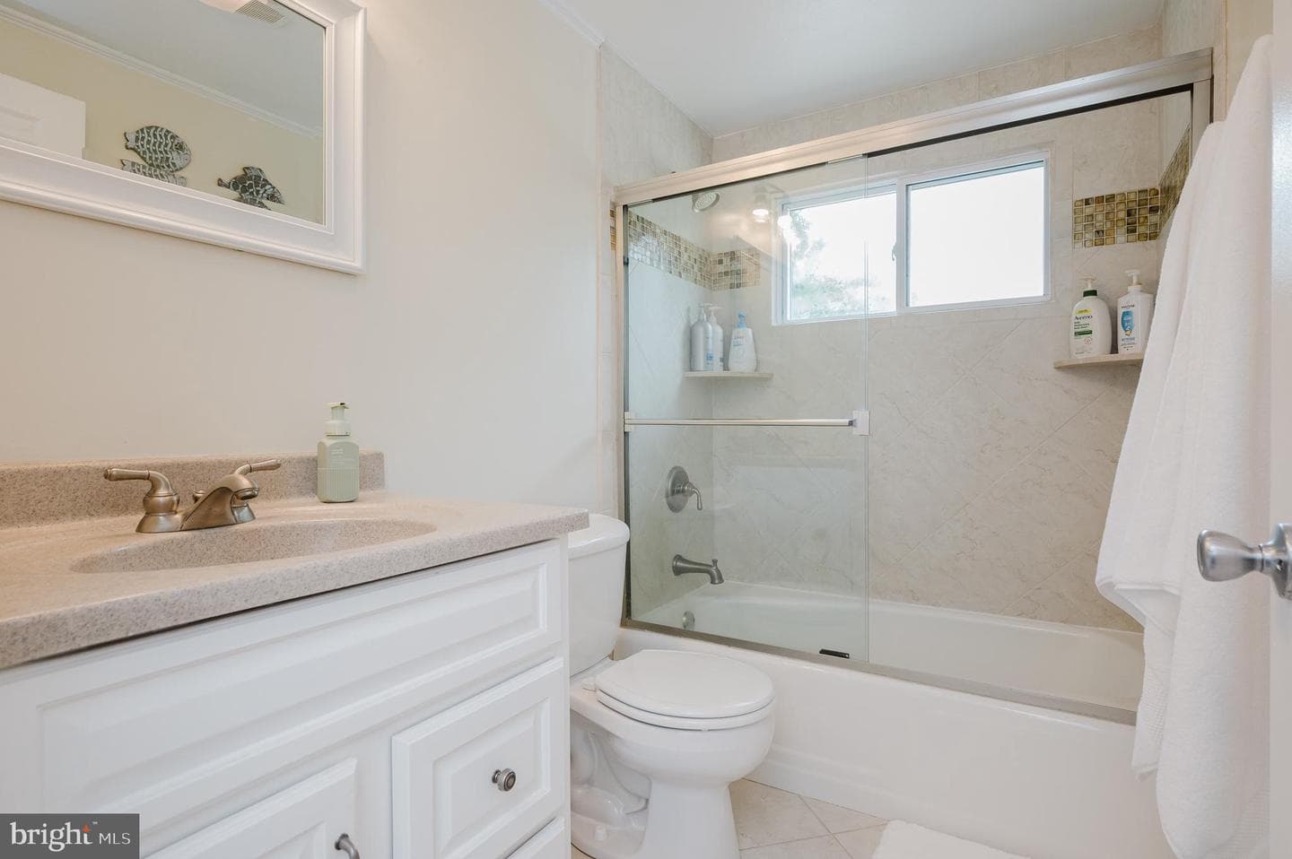 504 Plumtree Road photo 22