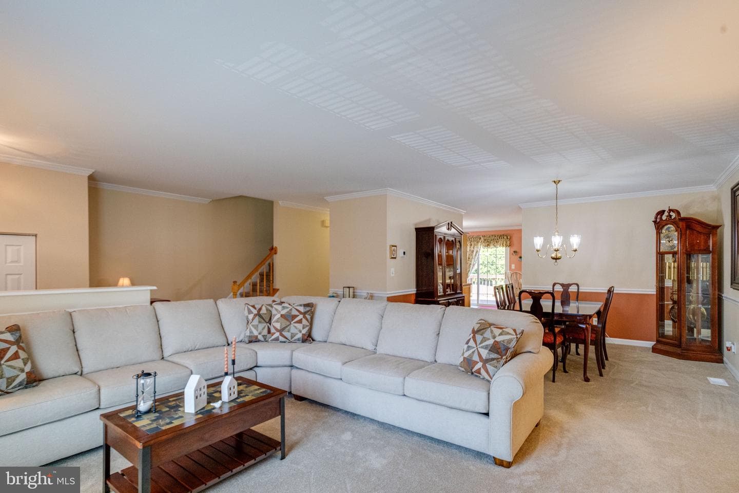 1410 Valbrook Court S photo 10