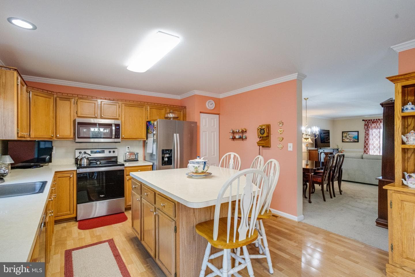 1410 Valbrook Court S photo 18