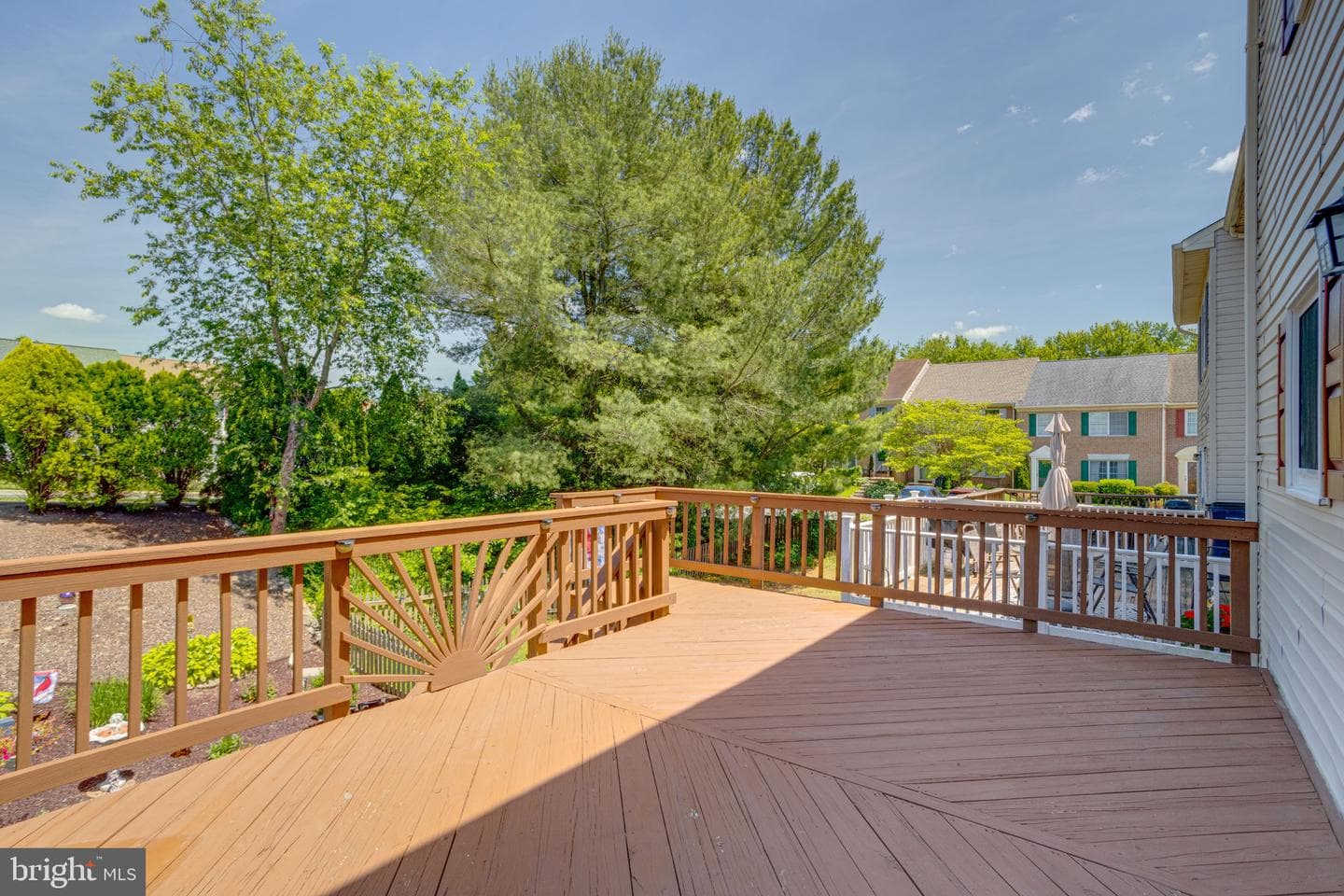 1410 Valbrook Court S photo 29
