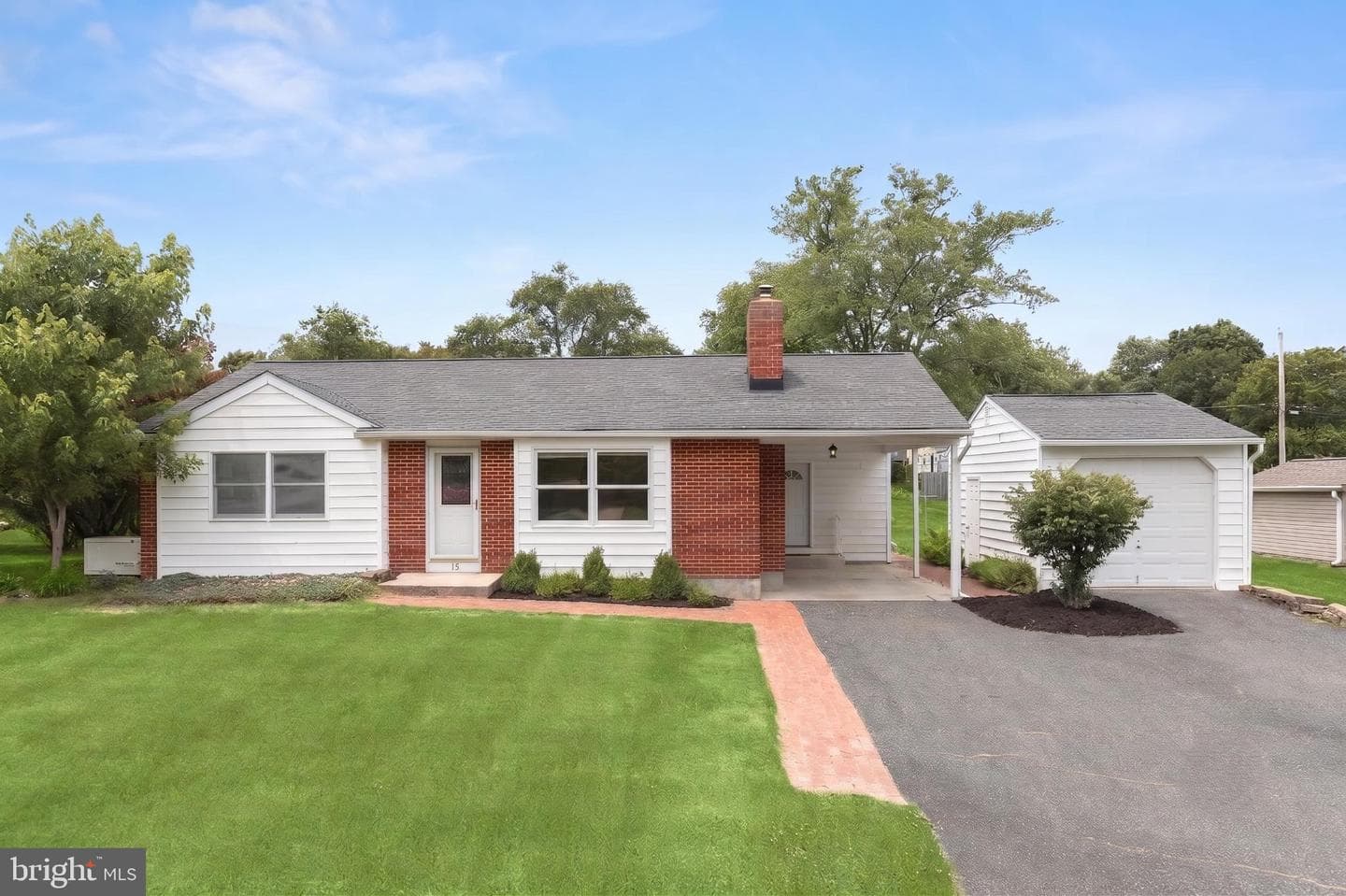 12 Vermont Place