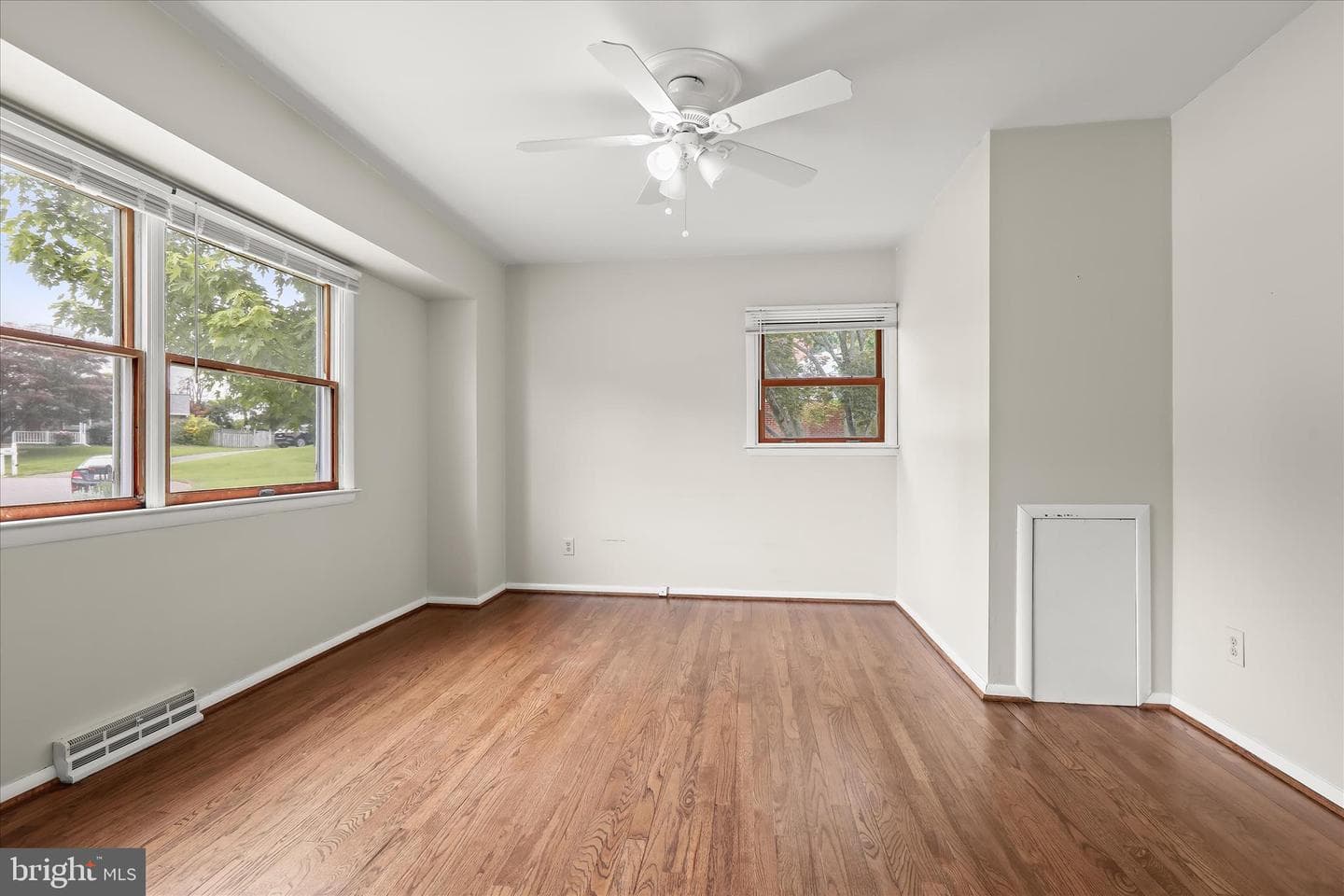 12 Vermont Place photo 27
