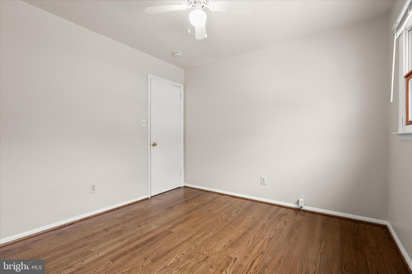 12 Vermont Place photo 32