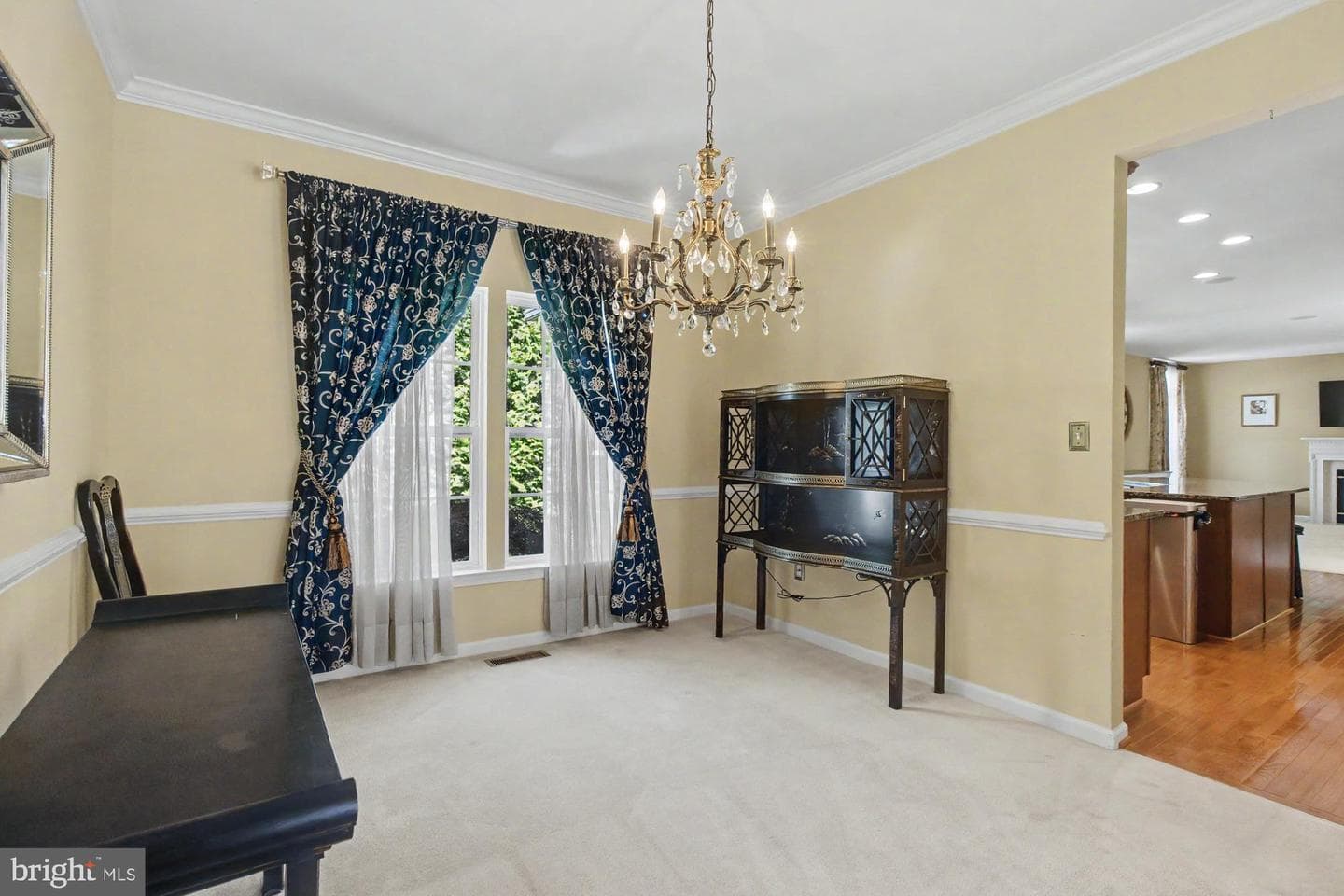 306 Loganwood Court photo 27