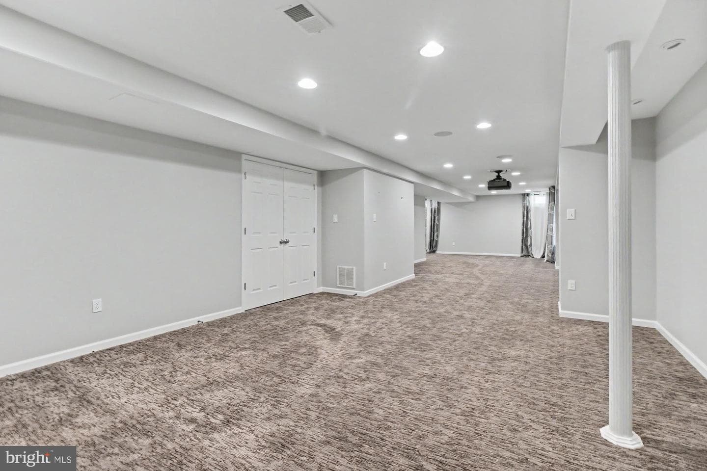 306 Loganwood Court photo 54