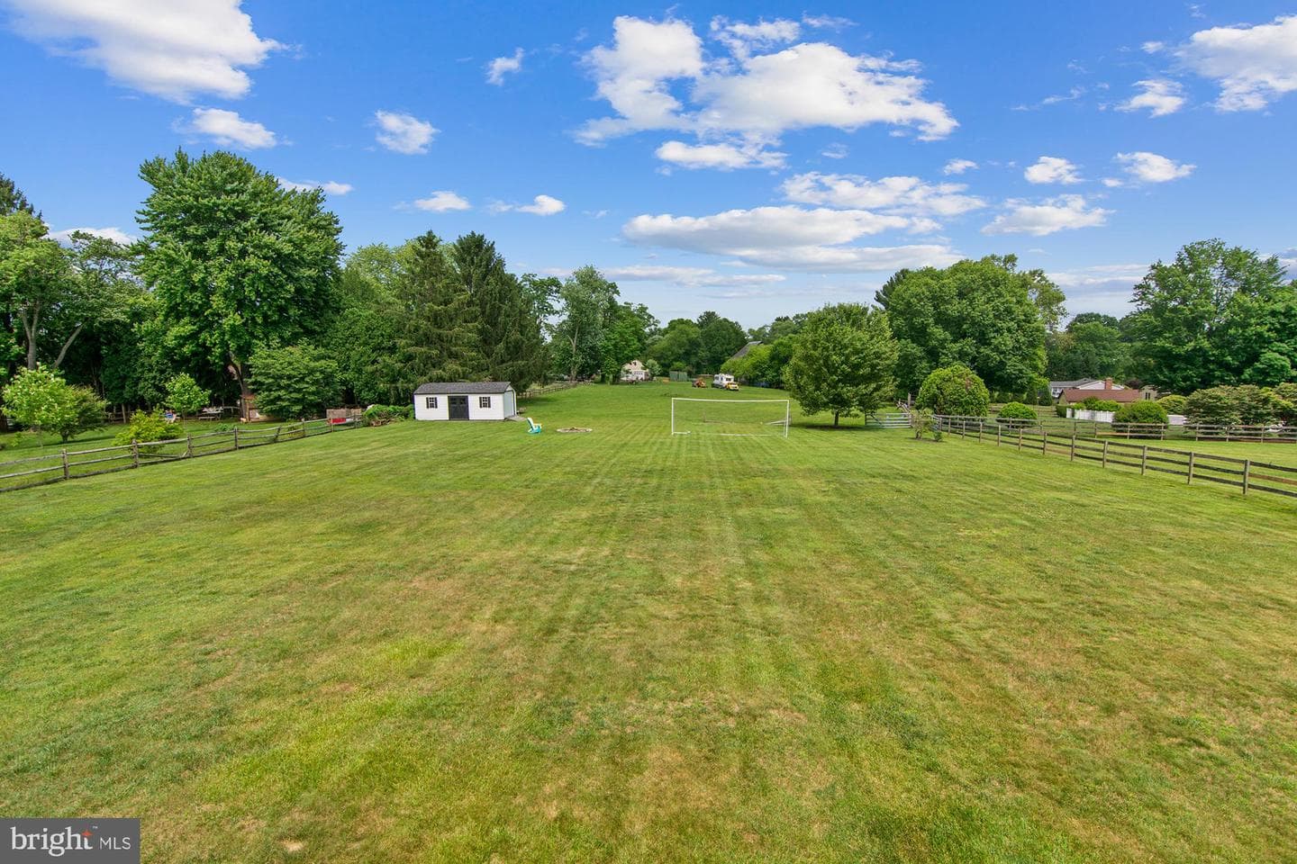 3223 Suffolk Lane photo 41