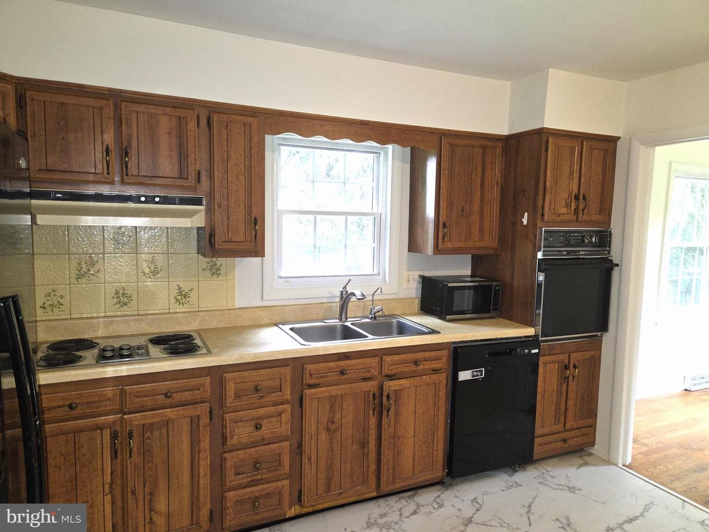 2809 Beechwood Lane photo 10