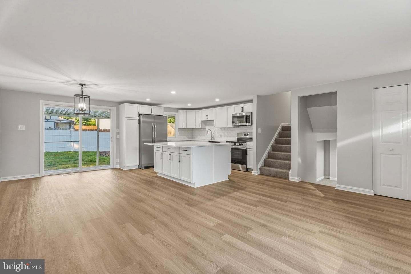 2043 Rushmore Court photo 10