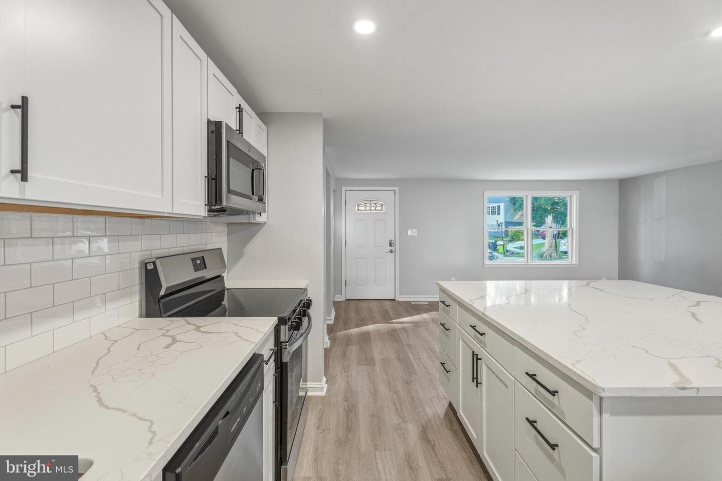 2043 Rushmore Court photo 12