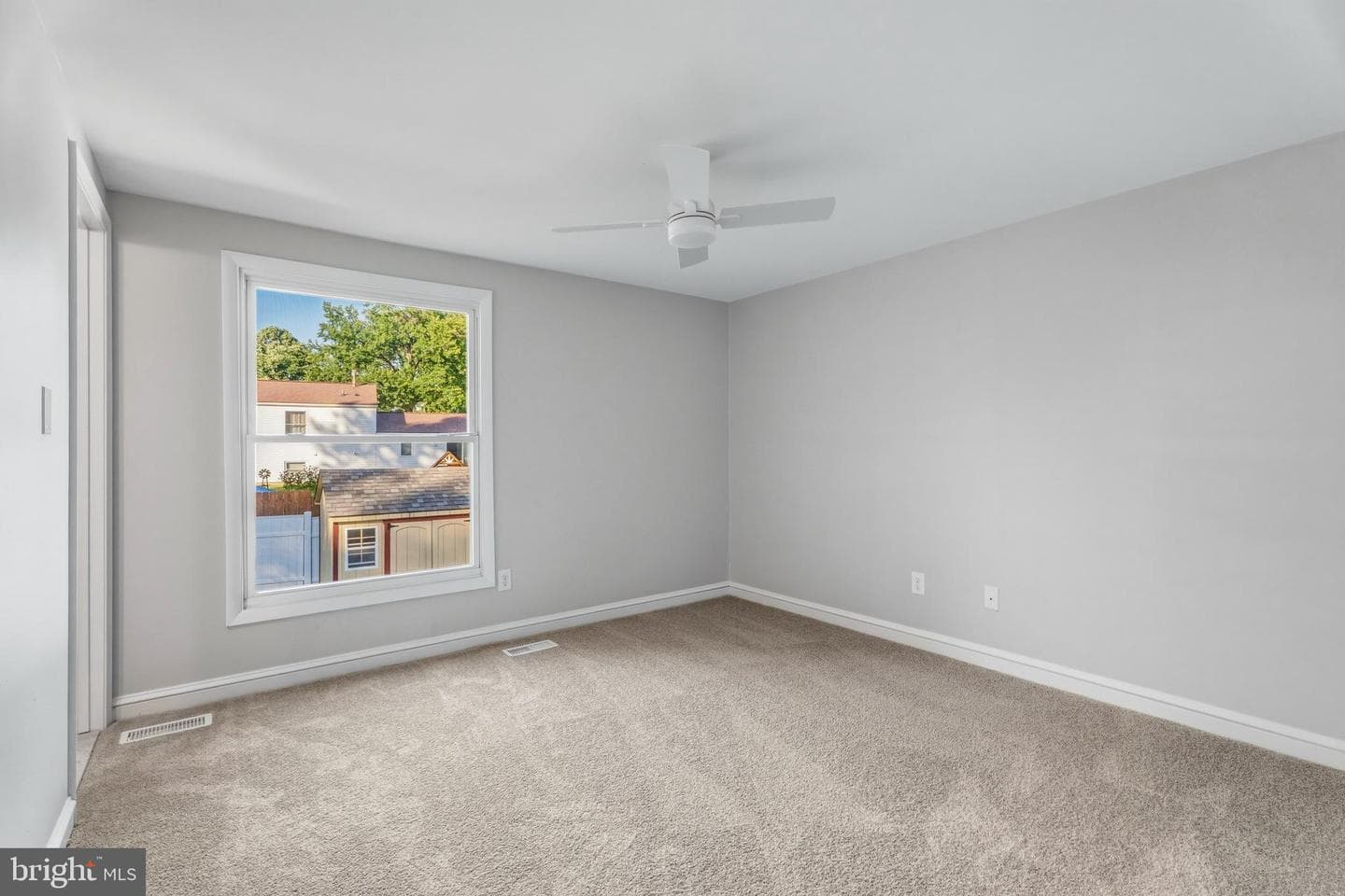 2043 Rushmore Court photo 15