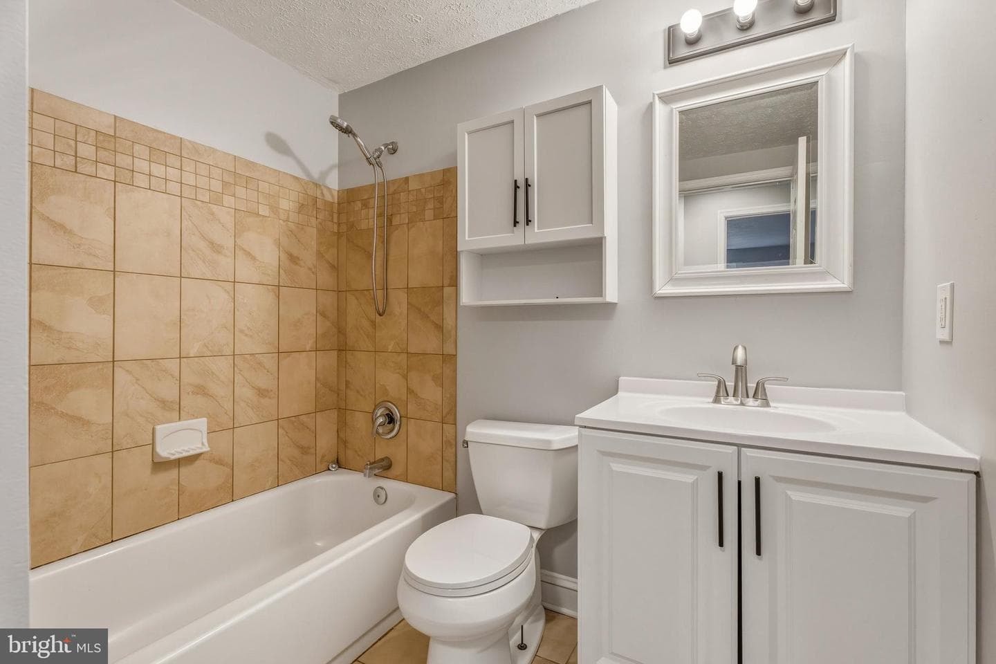 2043 Rushmore Court photo 25