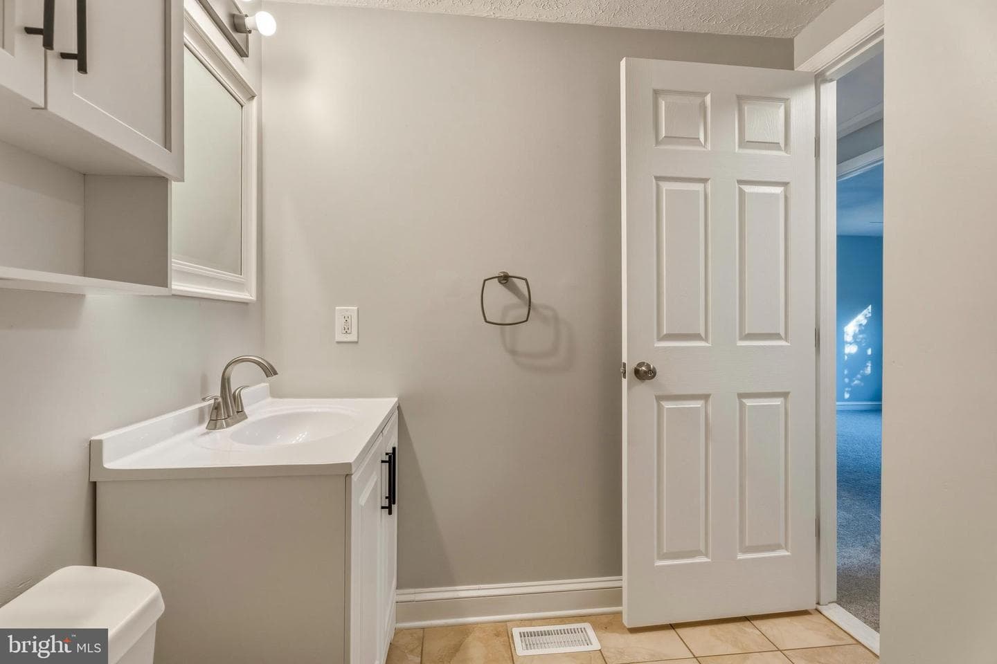 2043 Rushmore Court photo 26