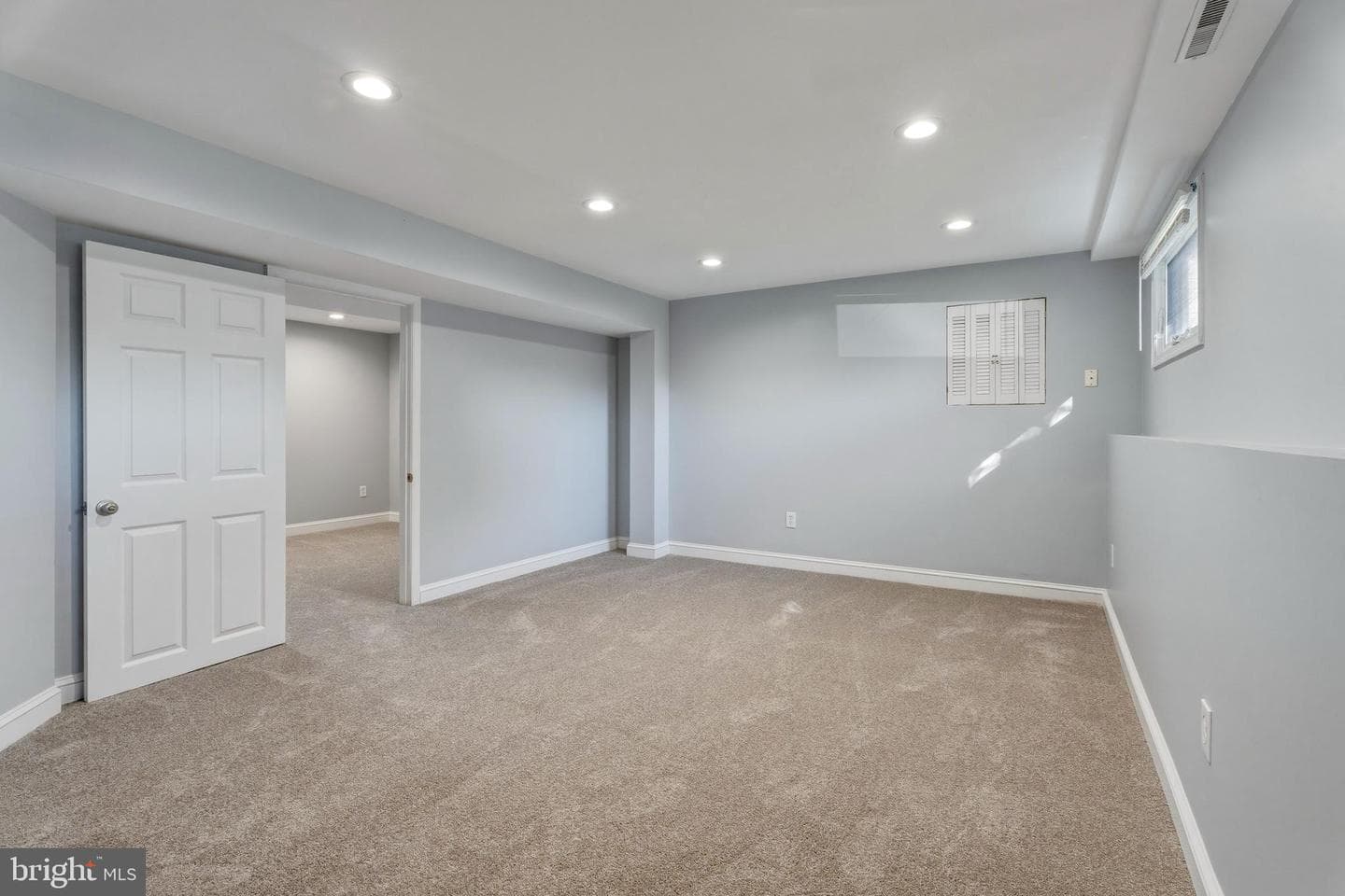 2043 Rushmore Court photo 29