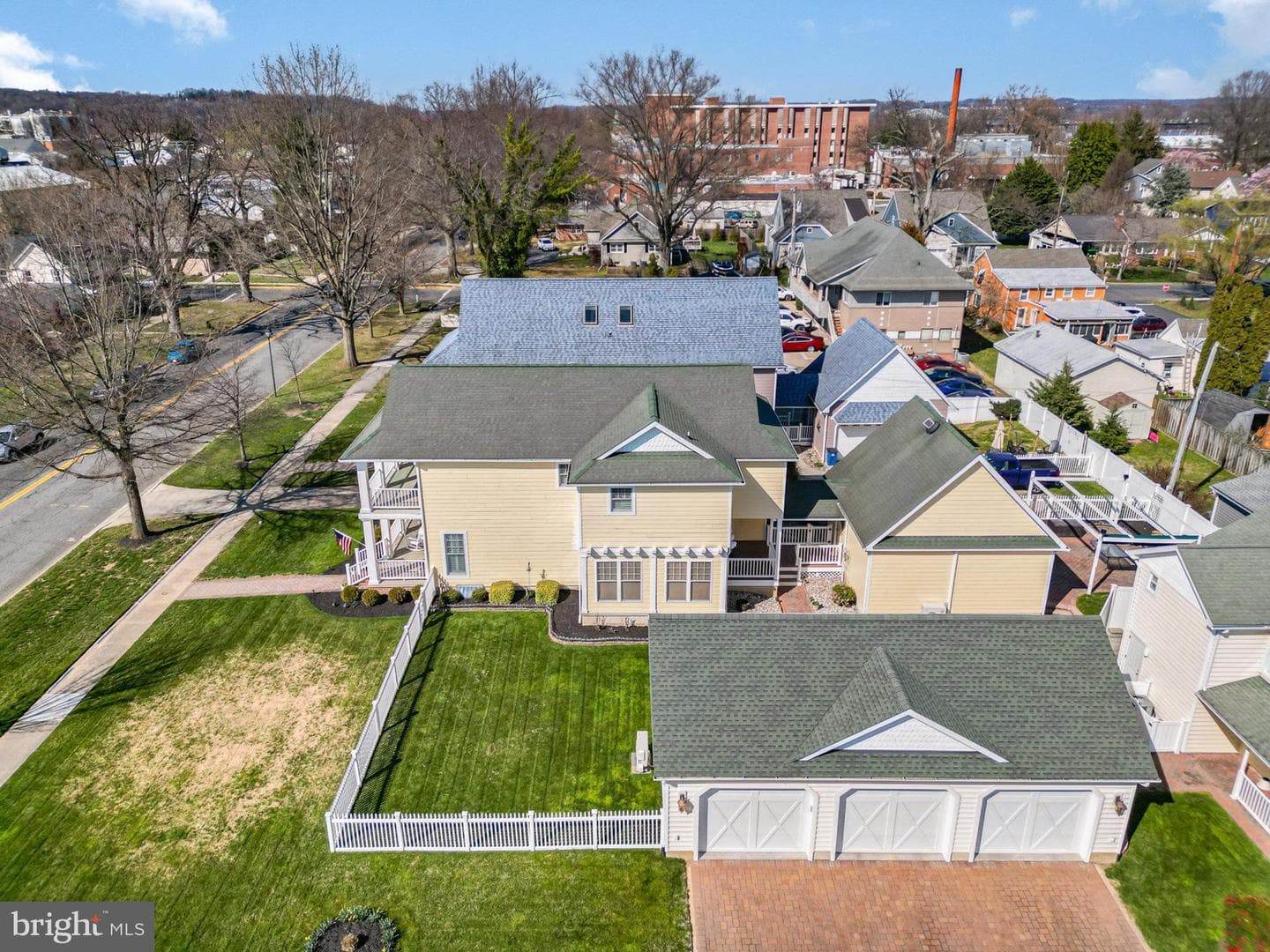 457 Lafayette Street photo 14