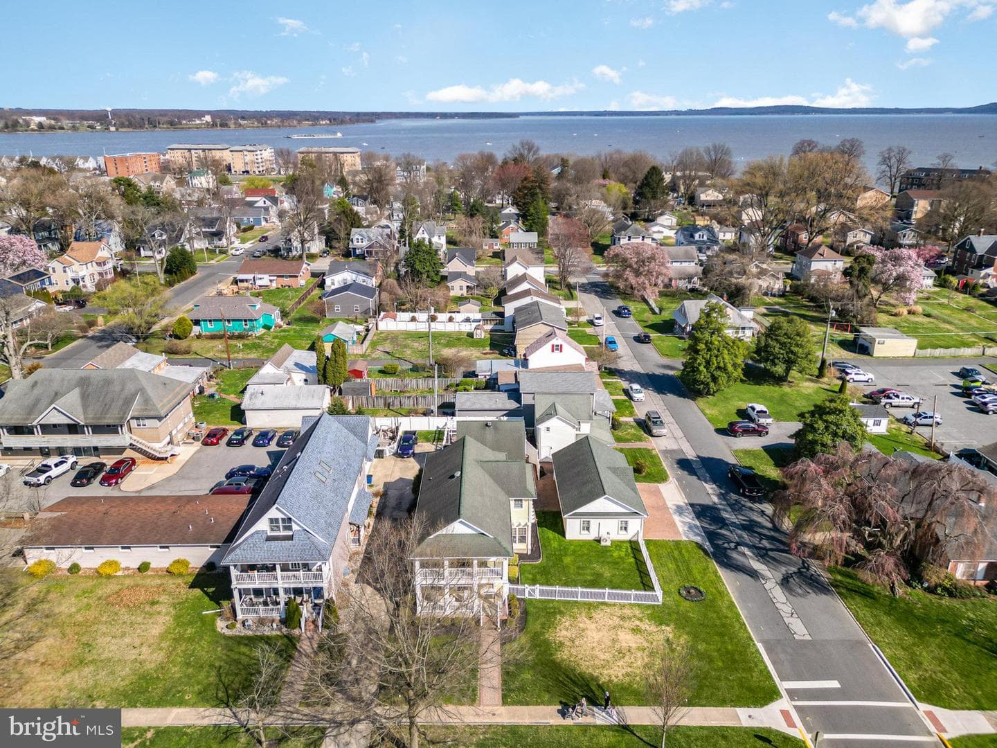 457 Lafayette Street photo 16