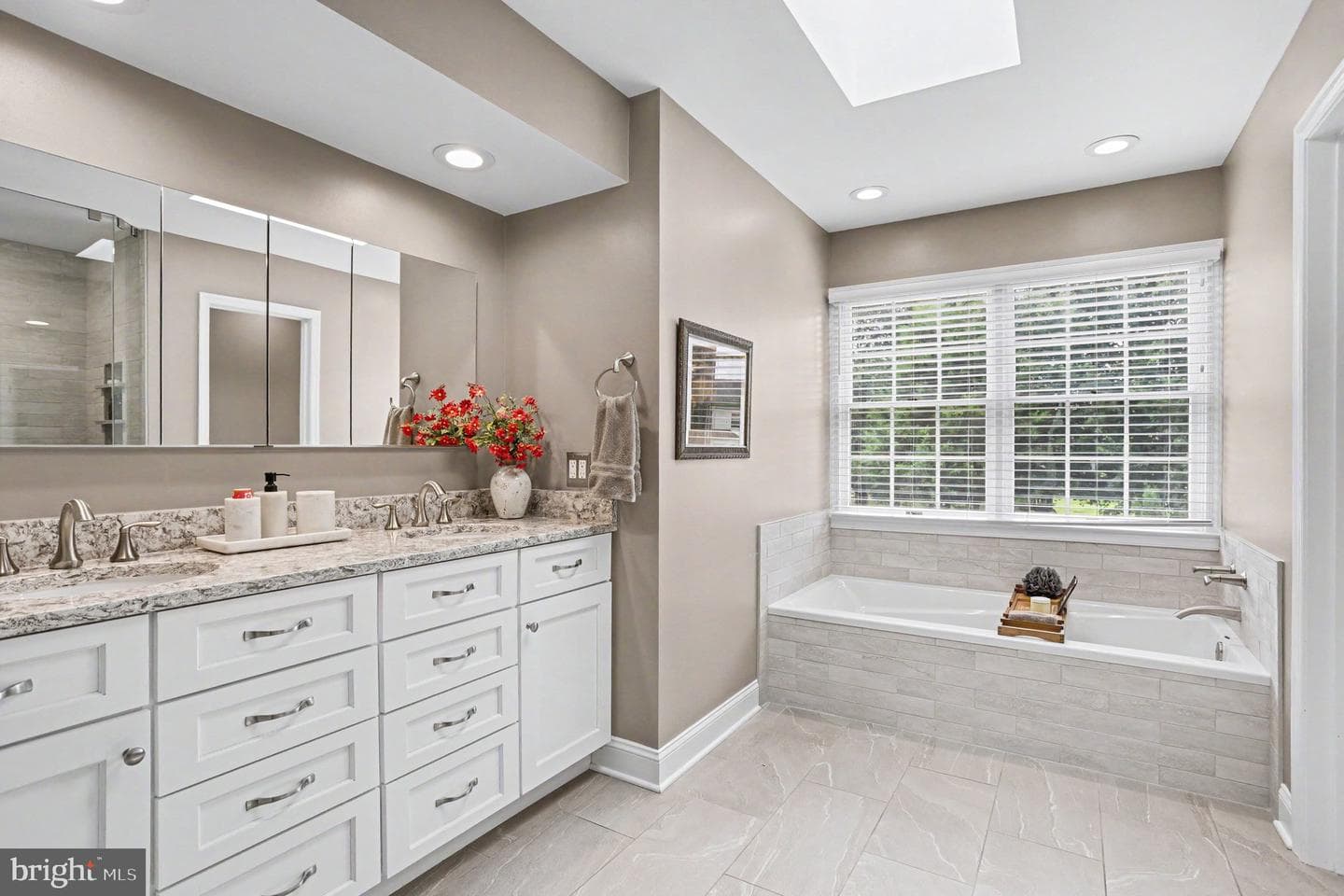 825 Delray Drive photo 23