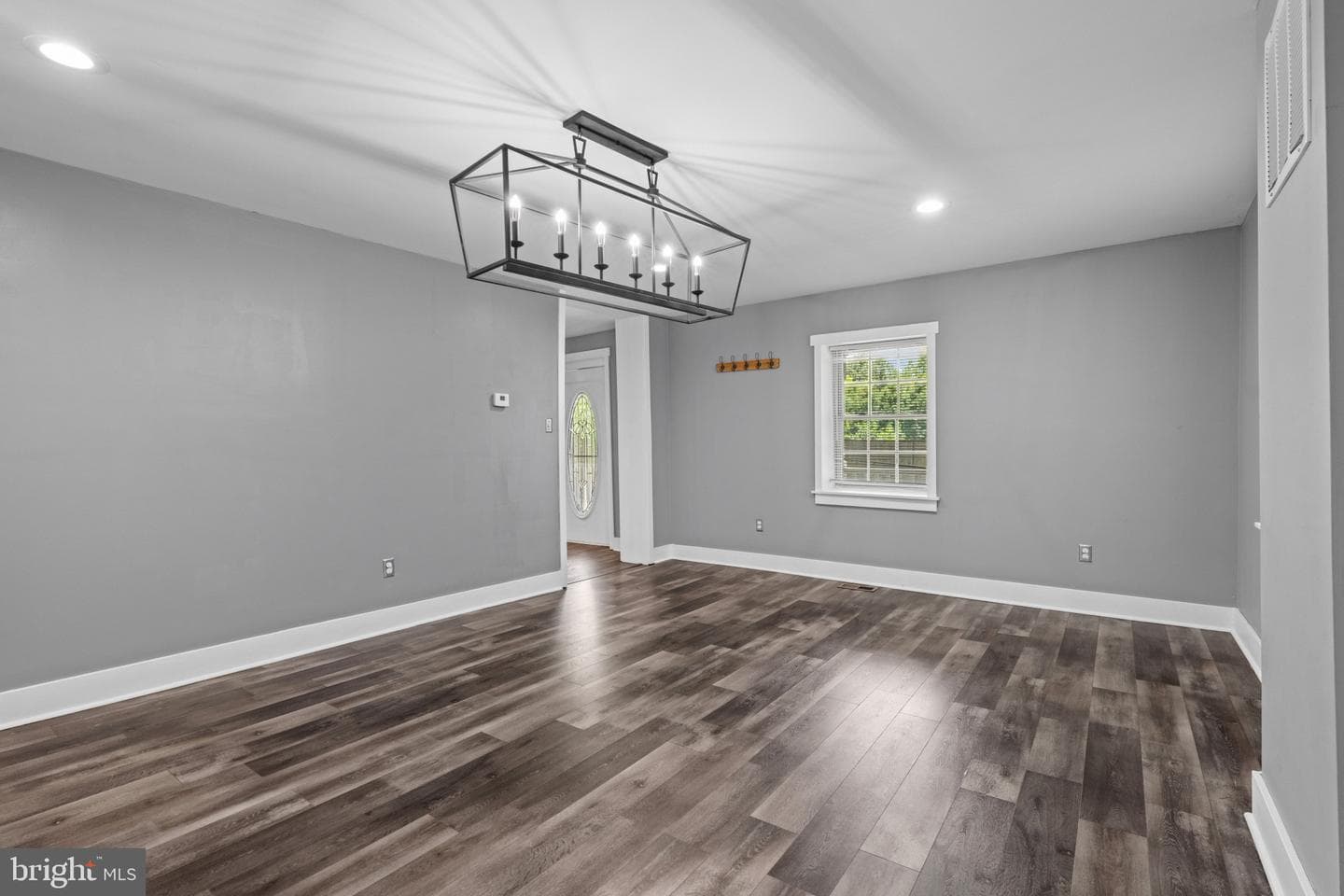 303 Irish Lane photo 12