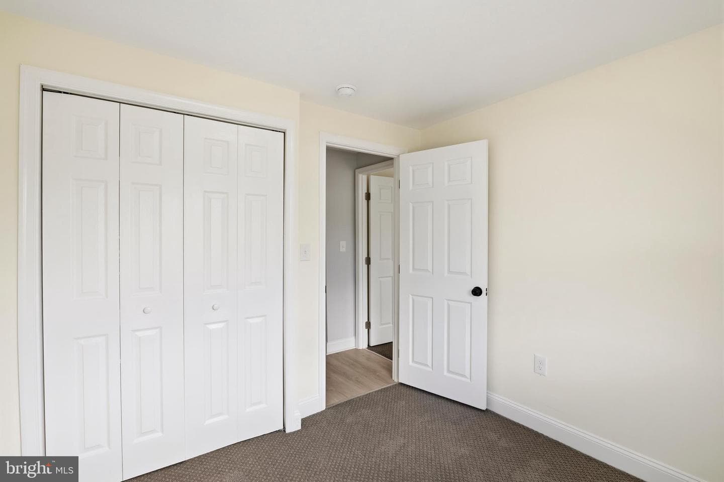 225 Haverhill Road photo 17