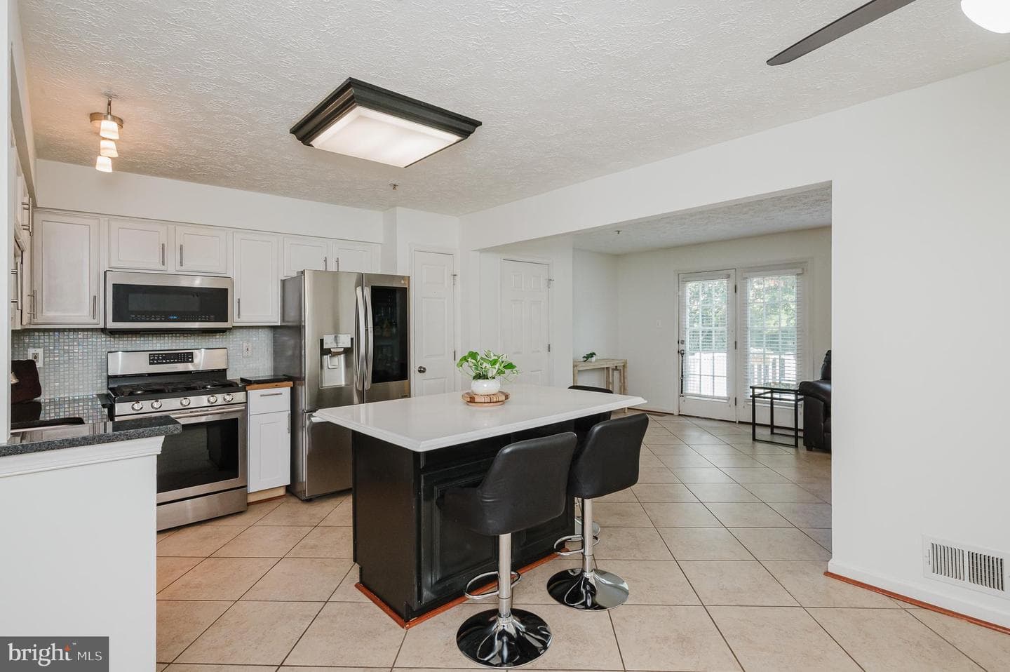 434 Rose Way photo 10