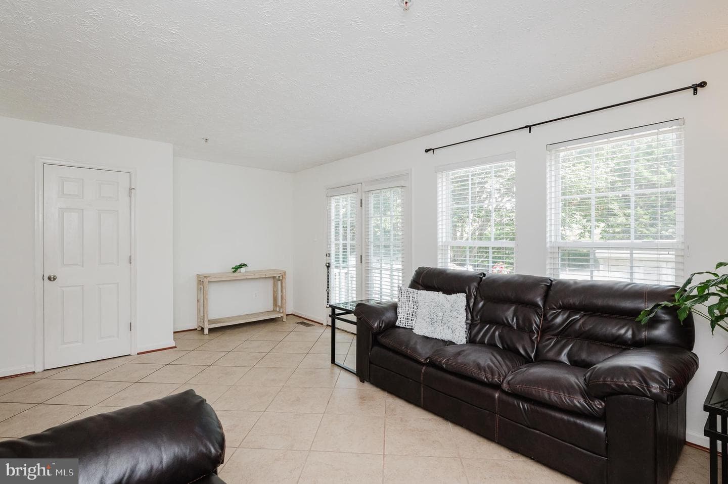 434 Rose Way photo 18