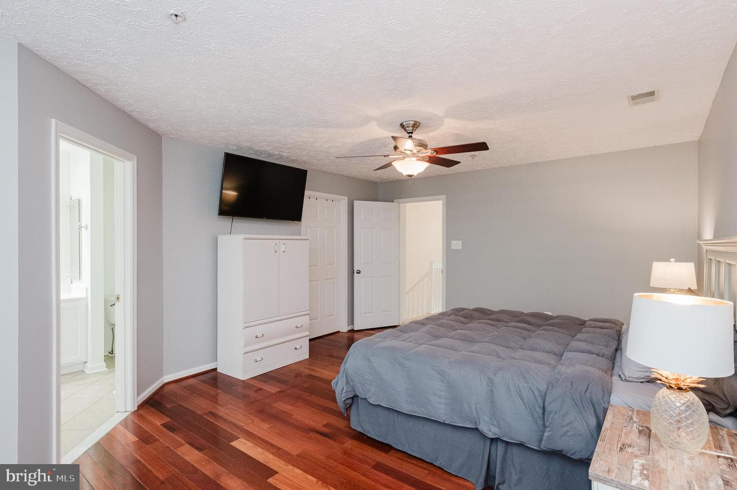 434 Rose Way photo 21