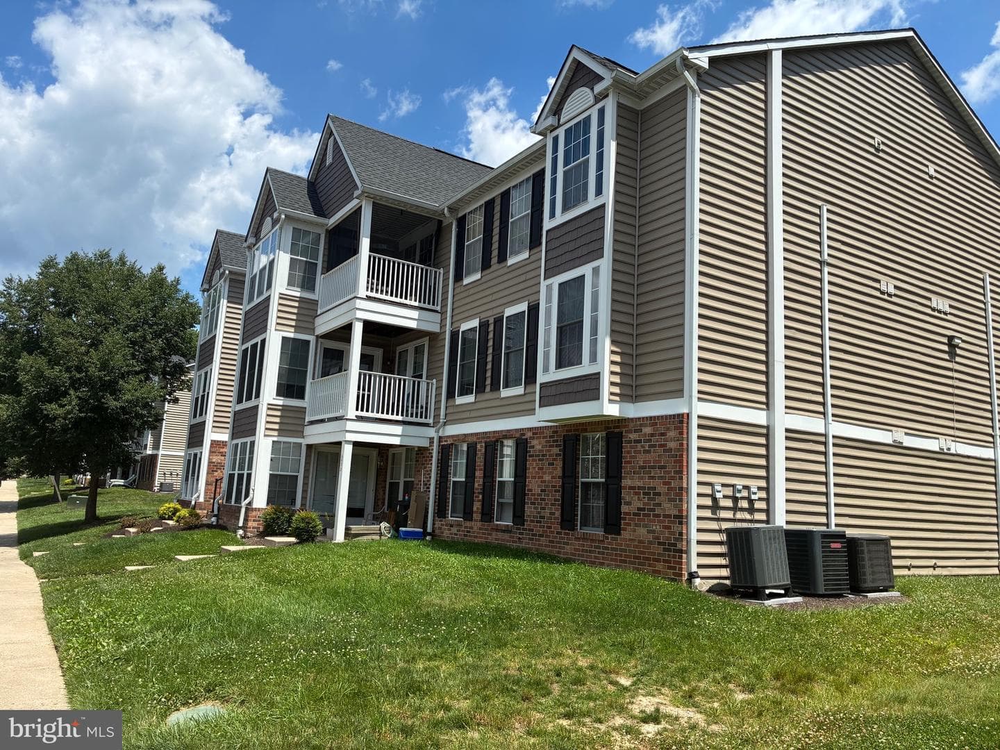 901 Cedar Crest Court #901-F photo 49