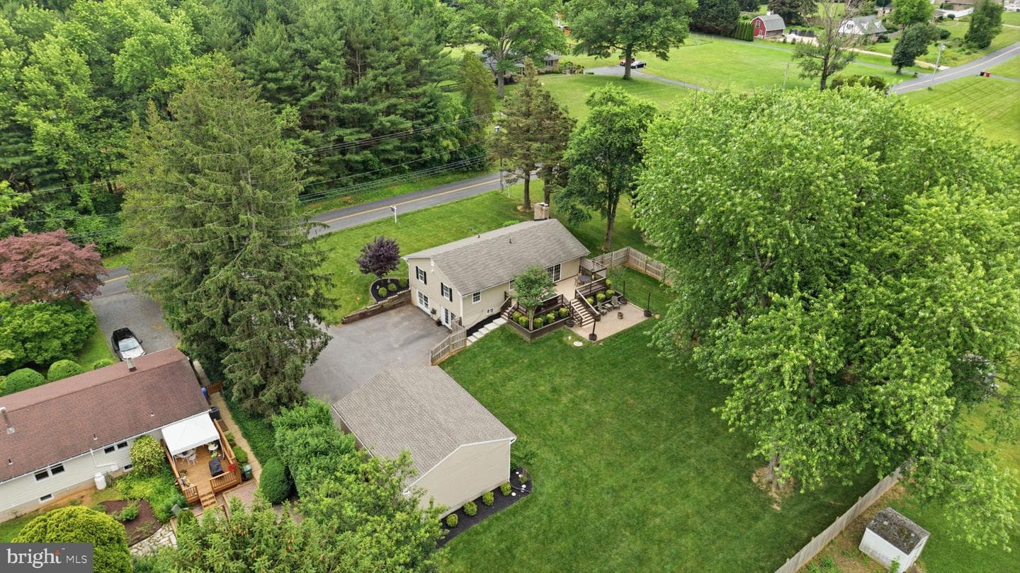 1502 N Bend Road photo 55