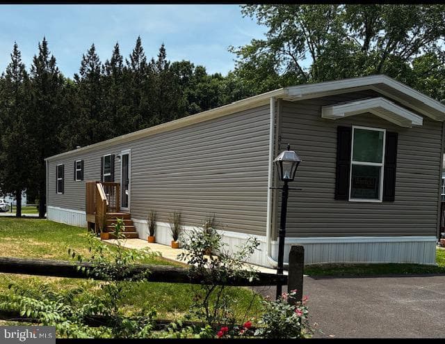 312 Bauers Drive, Edgewood