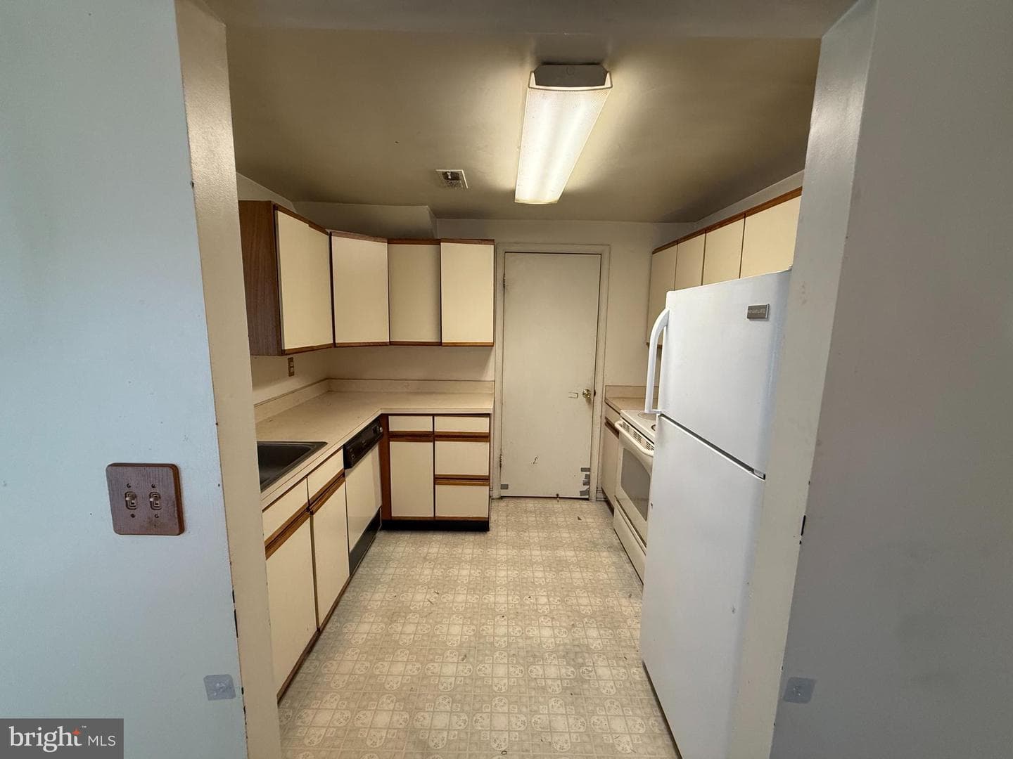 1273 Musket Court #18 photo 6