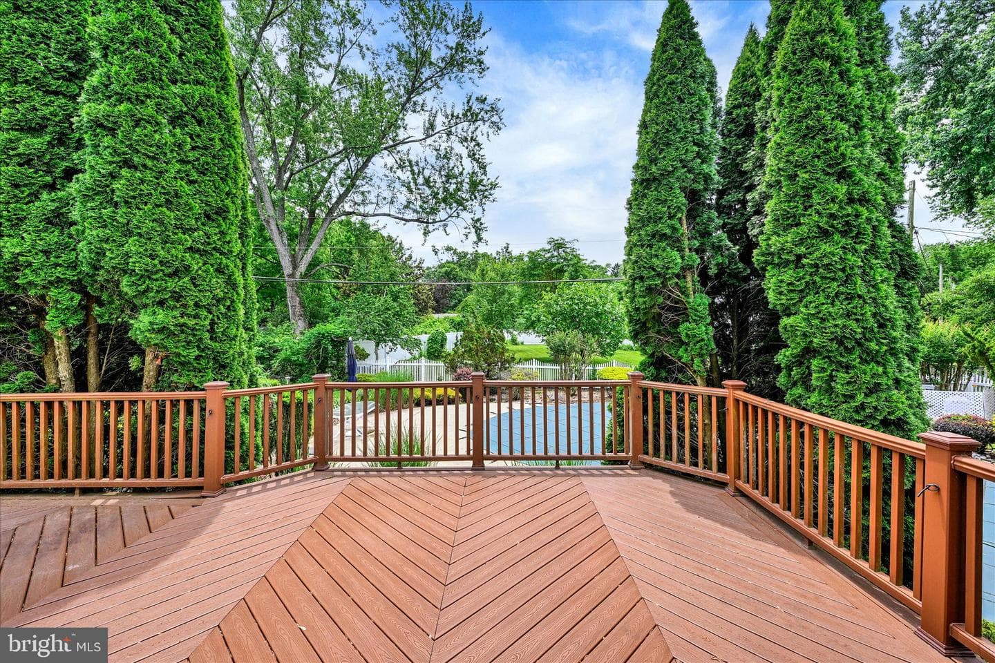 1502 Meadow Court photo 11
