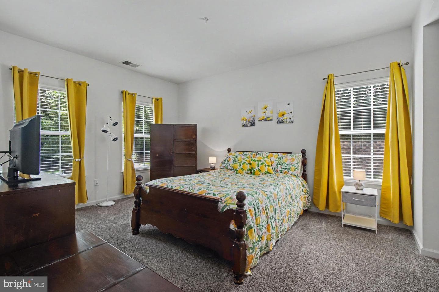 259 Beckenham Circle #201 photo 24