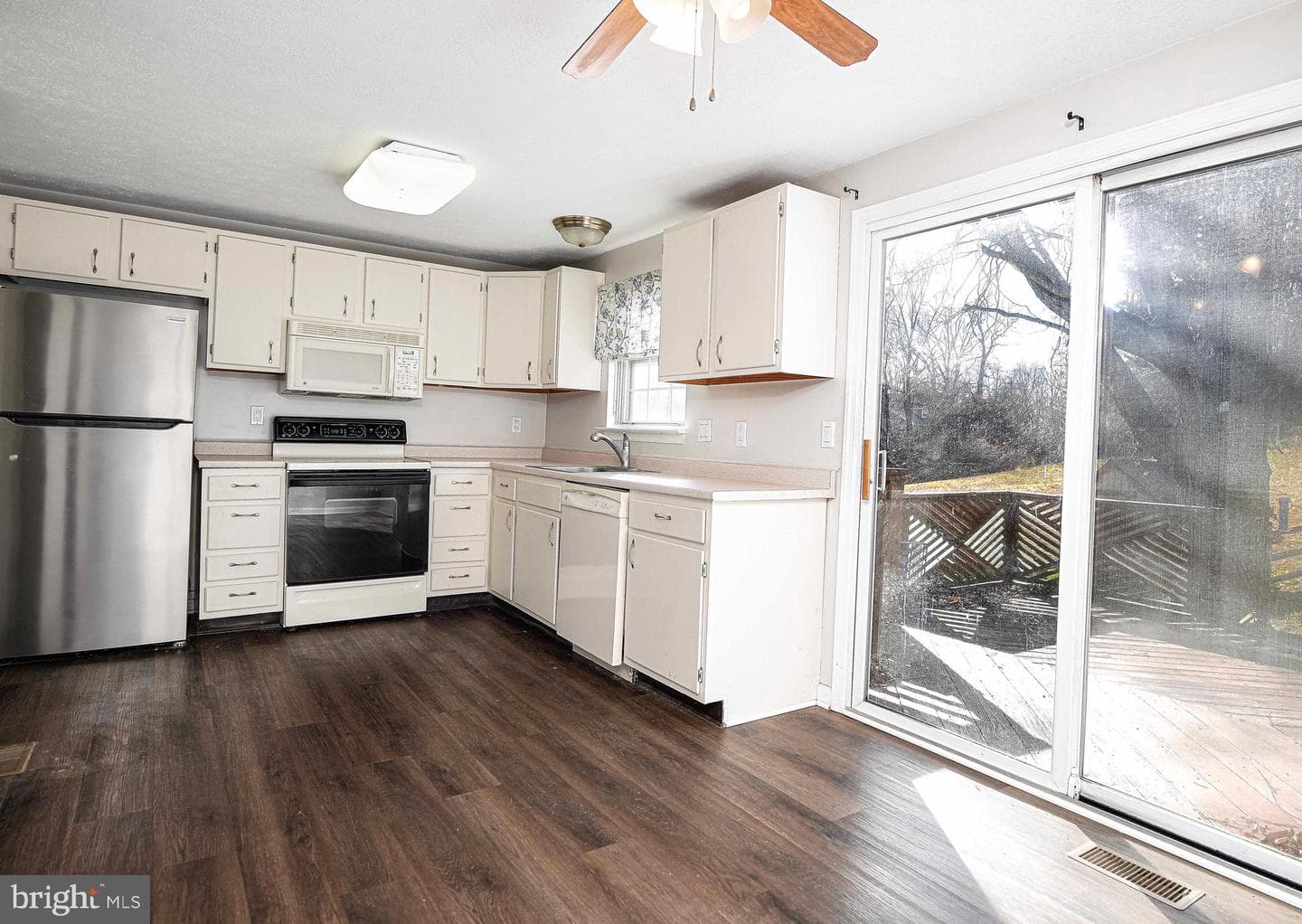 108 Laurel Valley Court photo 7