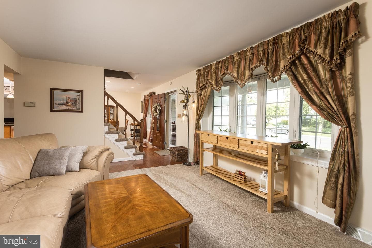 218 Garnett Road photo 16