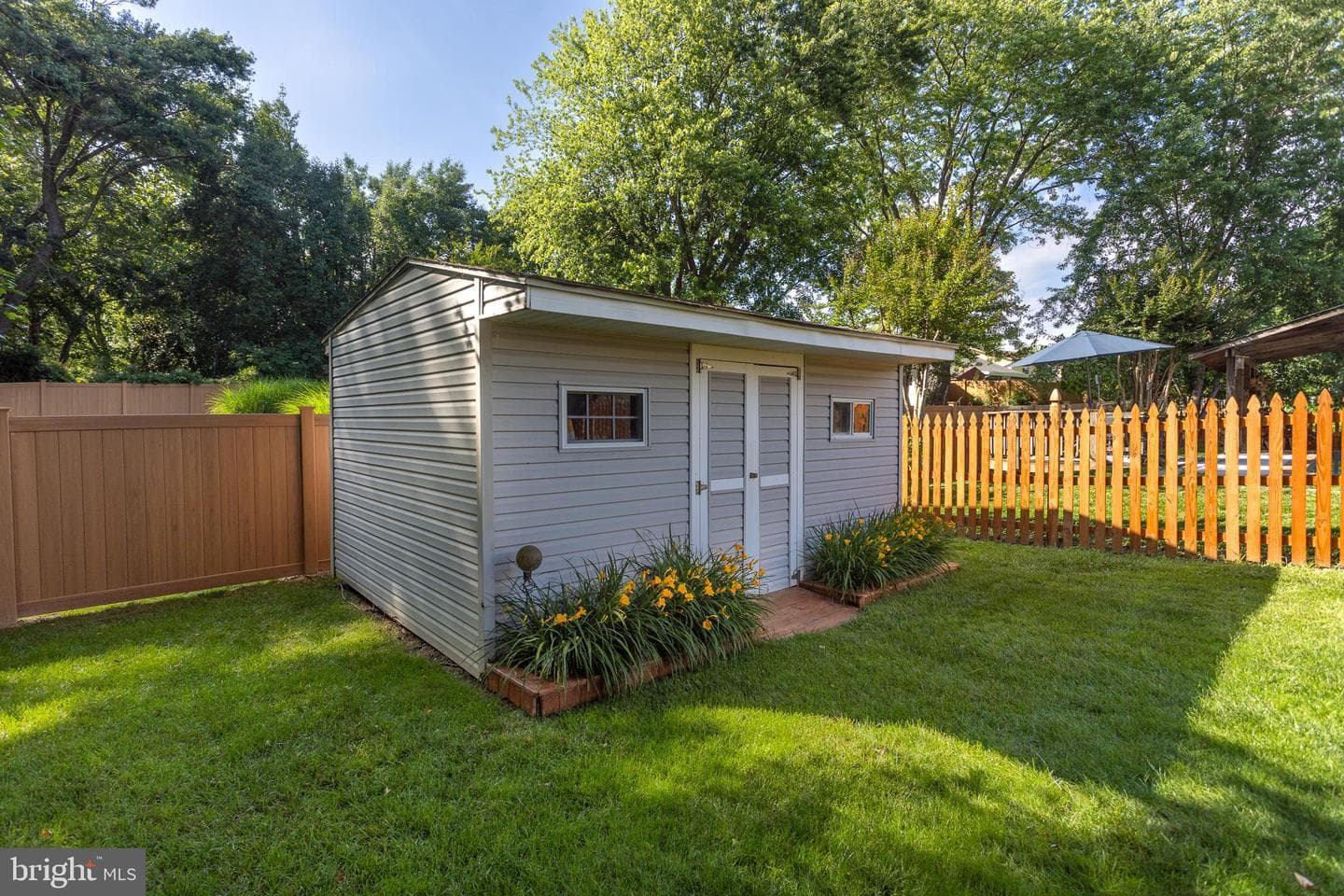218 Garnett Road photo 8