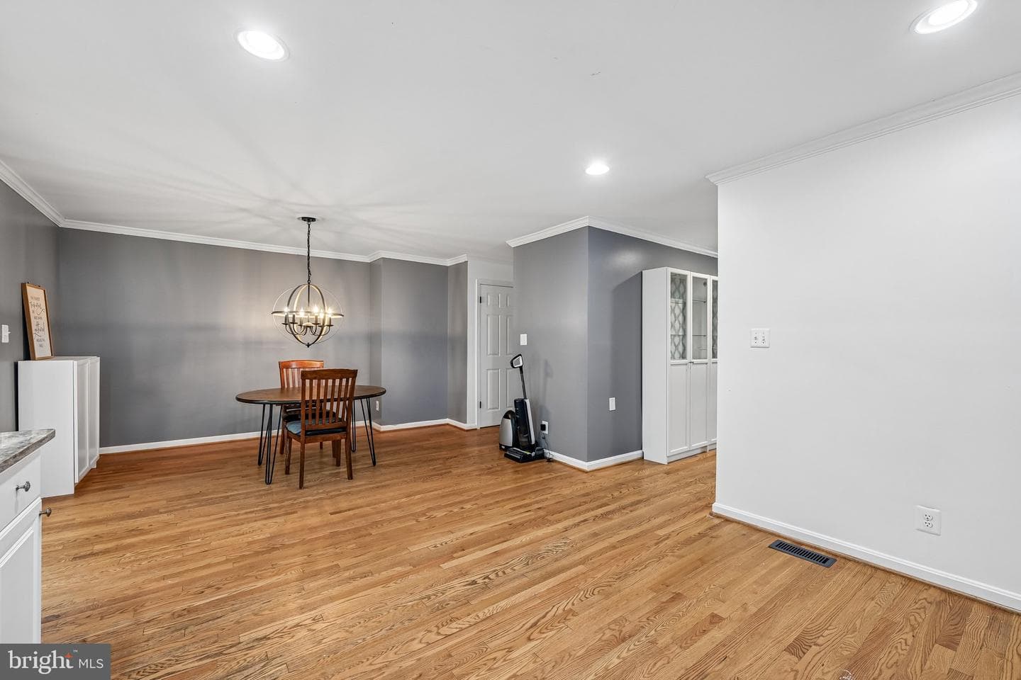 1307 Littlefield Place photo 8