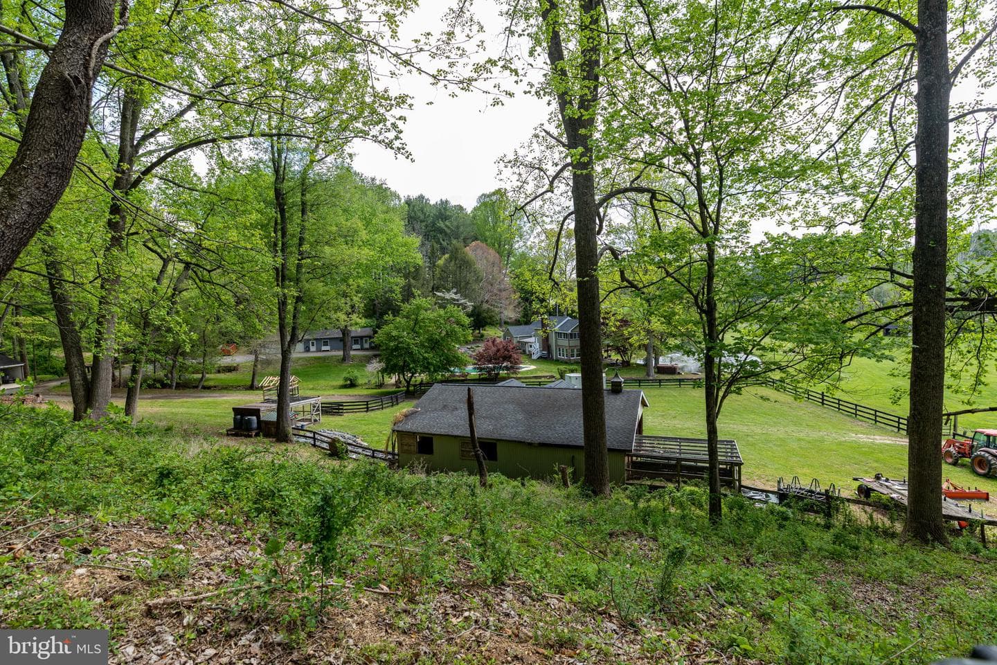 2310 Putnam Road photo 11